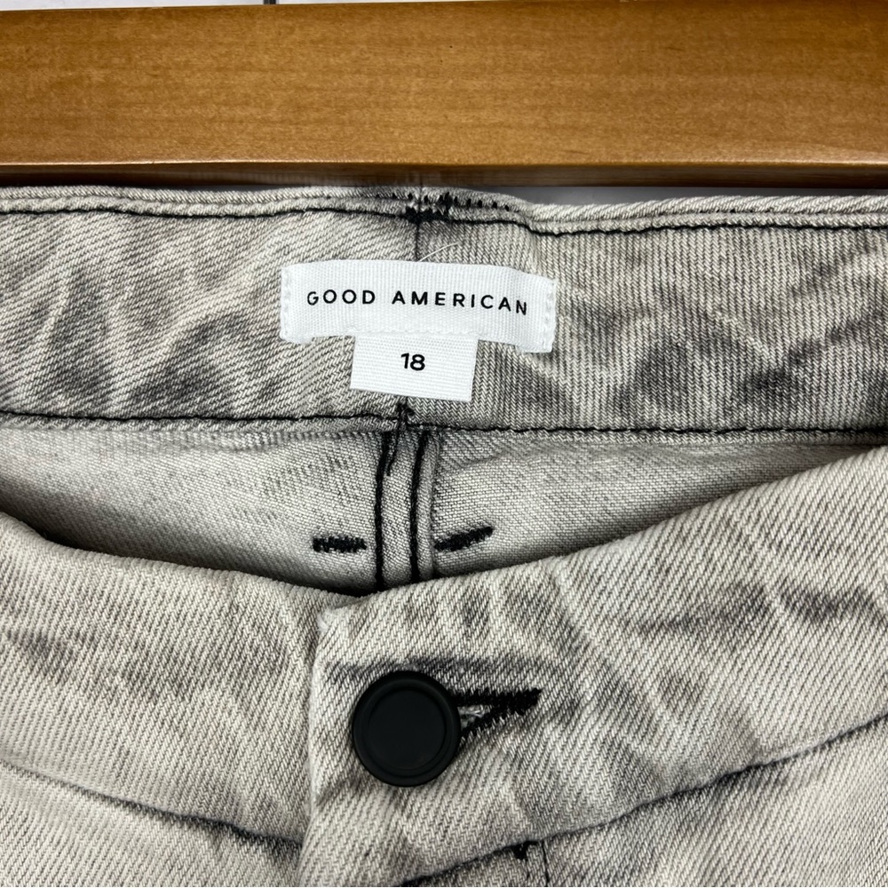 NWT Good American Good Classic Jeans - Size 18 - Picture 3 of 11
